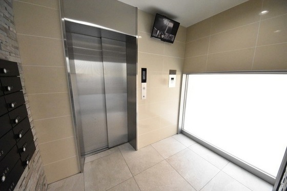 モダン ラ・トゥール柳町