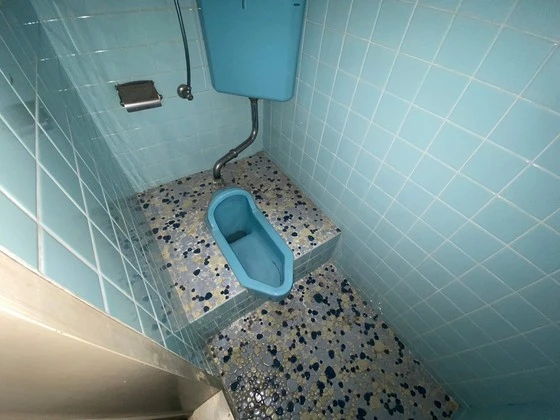 グレージュビル