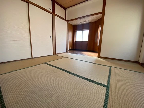 グレージュビル