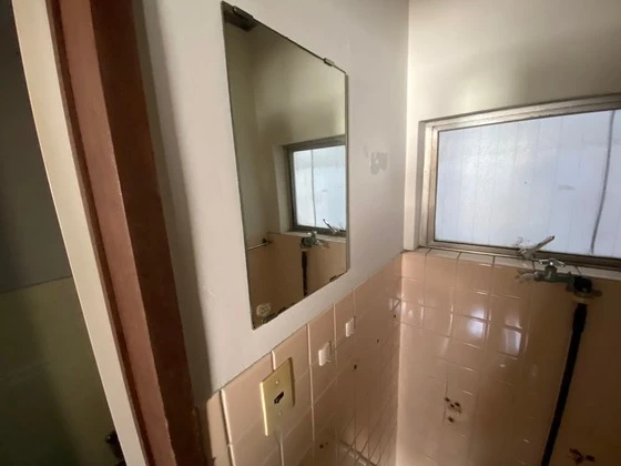 グレージュビル