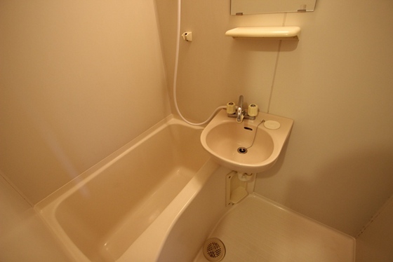 TWO ONEビル 白島九軒町