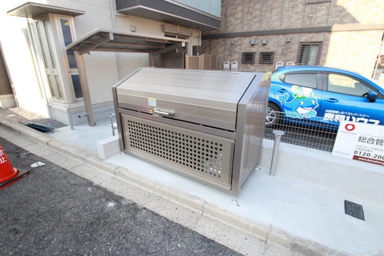 コリーヌ宮の町