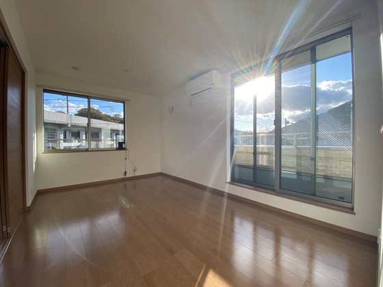 ファミーユブリズⅢ