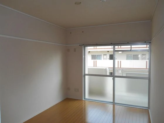 オルセーメゾン山川C棟