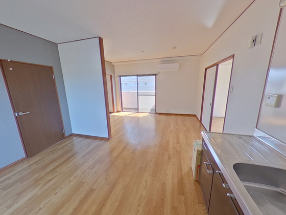 エスティード光南