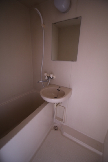 カーサ城北弐番館