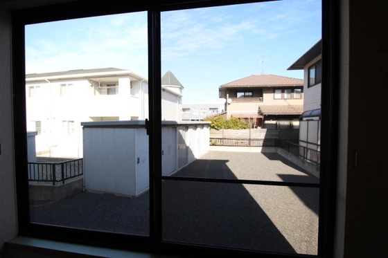 ユートピア今保B