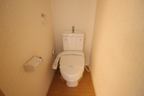 ユートピア今保B