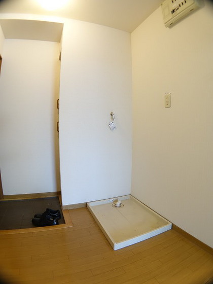 サンパティークB