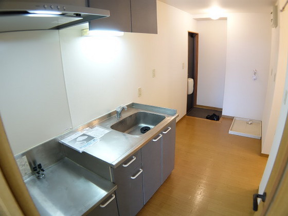 サンパティークB