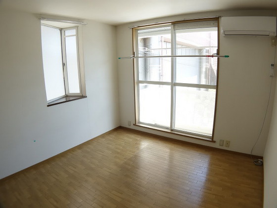 サンパティークB