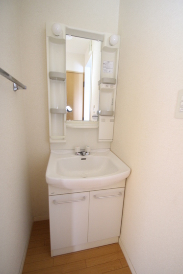 ウッドヴィレッジ