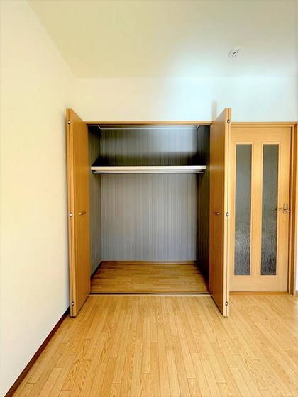 ウィスティリア伊福