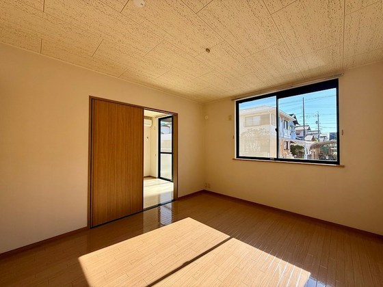 タウンハイツ山崎B