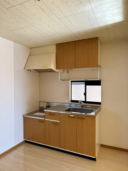 タウンハイツ山崎B