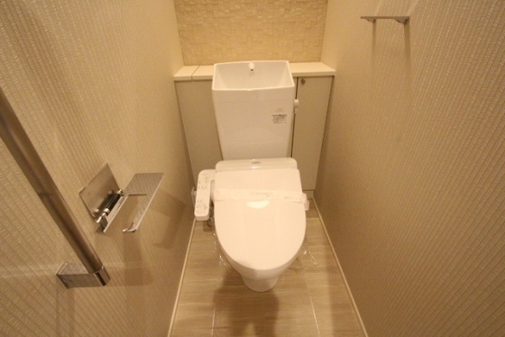 アズール牛田本町