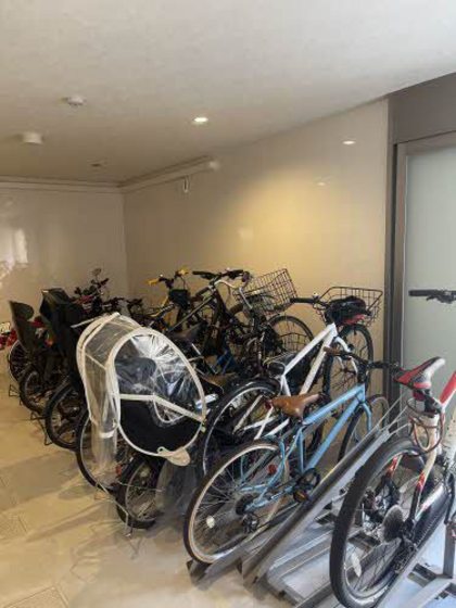 アズール牛田本町