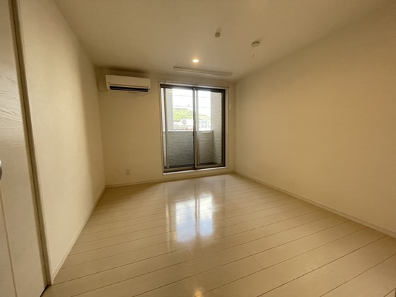 REGALEST87g草津東