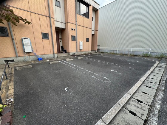 パルモ城内 C棟