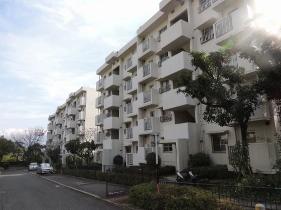 鈴が峰第5団地 5号棟