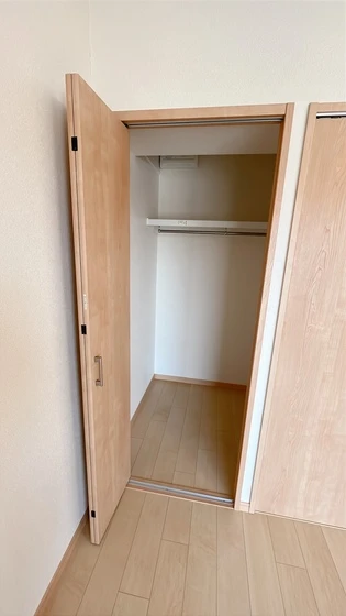 サウスイン西市