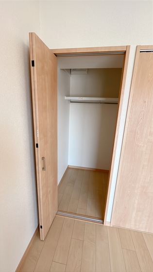 サウスイン西市