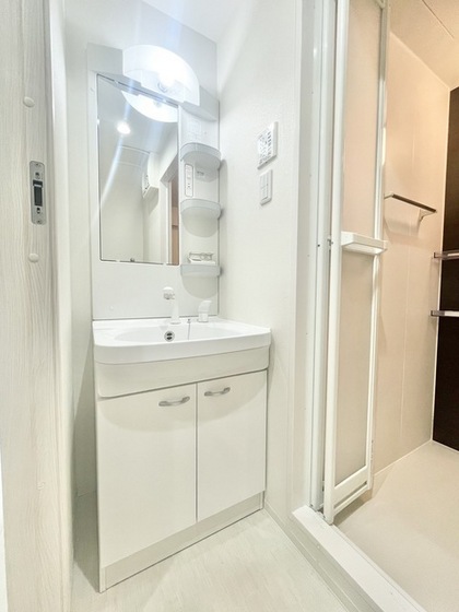 月光南観音六番館