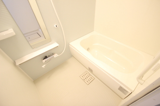 ユニヴァリィ長束西