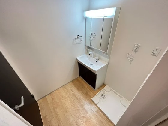 ウィステリア ヒル