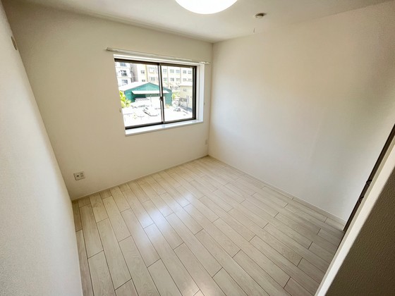 ウィステリア ヒル