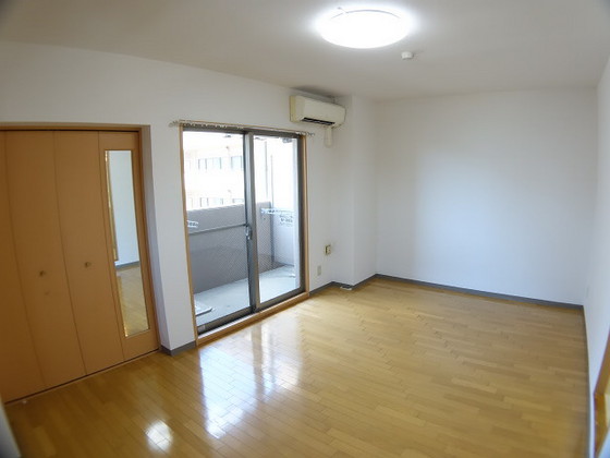 カーサ・フィオーレ表町