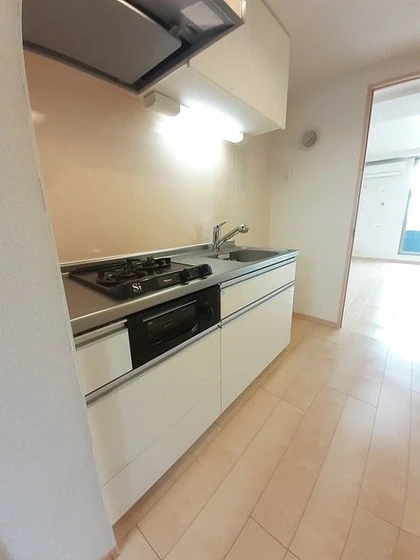 レジデンス下伊福 颯