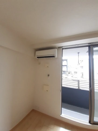 レジデンス下伊福 颯