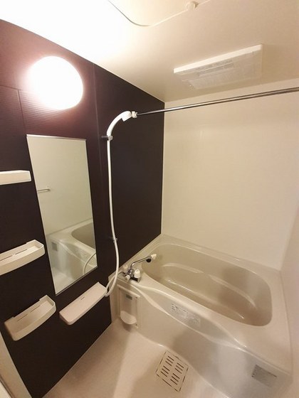 レジデンス下伊福 颯