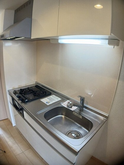 レジデンス下伊福 颯