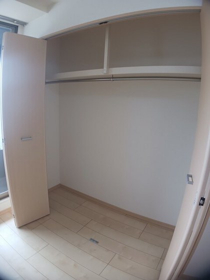 レジデンス下伊福 颯