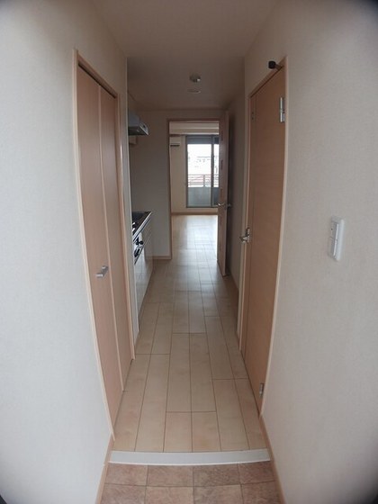 レジデンス下伊福 颯