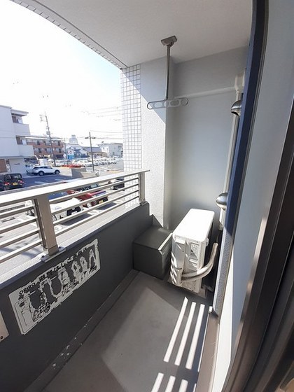 レジデンス下伊福 颯