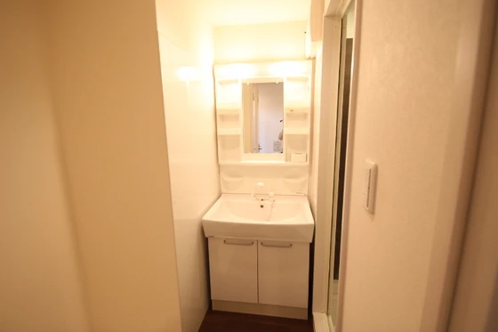 サウスコート西市