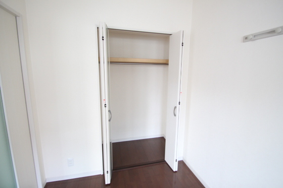 サウスコート西市