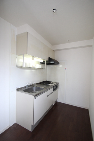 サウスコート西市