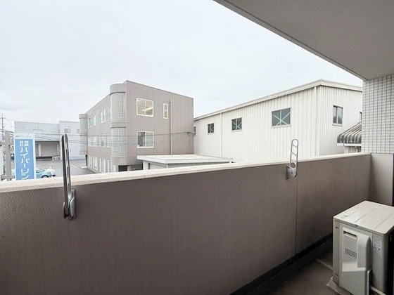 サウスコート西市