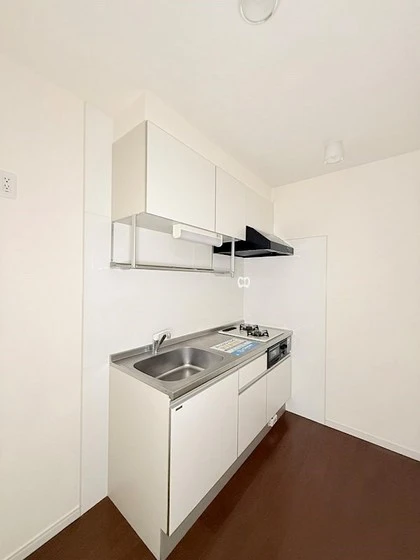 サウスコート西市