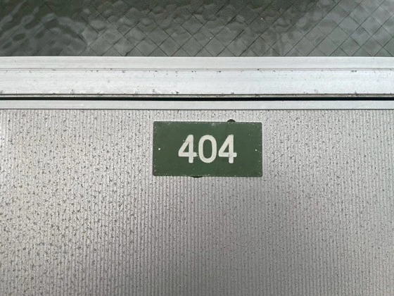 平和マンション