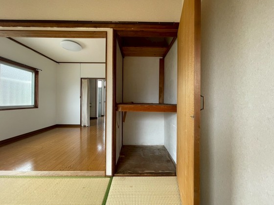 平和マンション