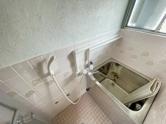 平和マンション