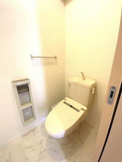 シャーメゾン・メイホウ