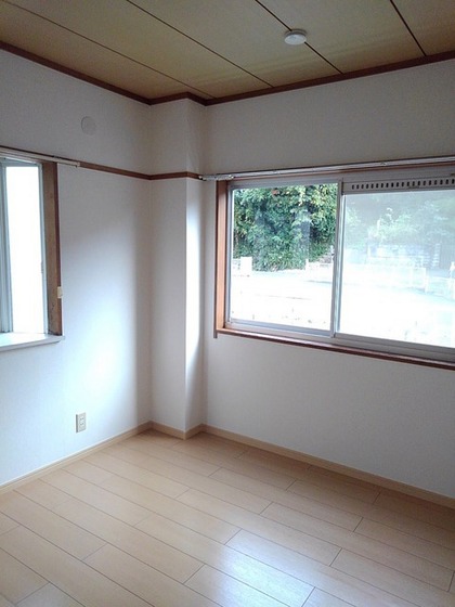 エルディム落合南B