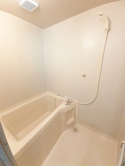 エルディム落合南B