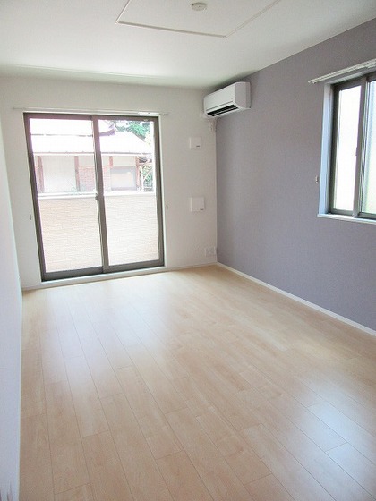 ブライト安芸 B棟